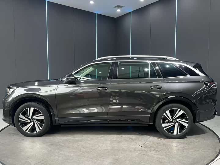 Volkswagen Tavendor 2024 2024款 380TSI 四驱R-Line巡游版
