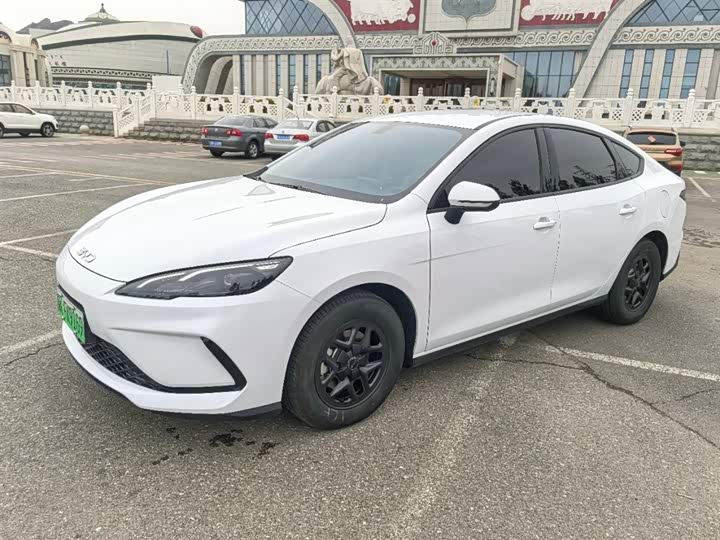 BYD Seal 05 DM-i Hybrid 2025 2025款 DM-i 智驾版 55KM豪华型