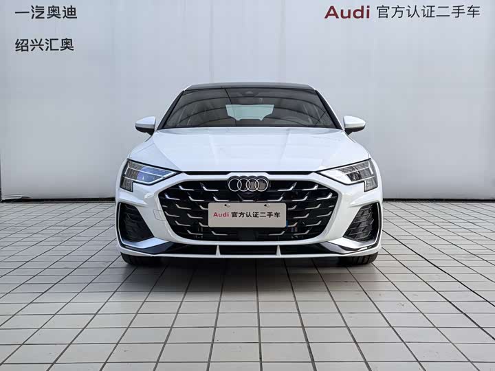 Audi A3 2026 2026款 A3L Limousine 35TFSI 飞驰尊享型