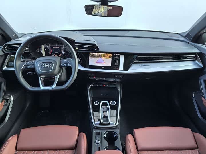 Audi A3 2026 2026款 A3L Limousine 35TFSI 飞驰尊享型