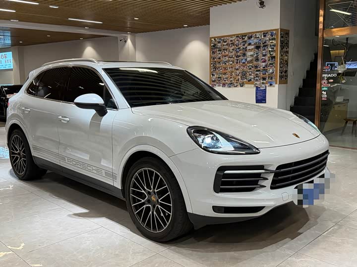 Фото 3 - Porsche Cayenne