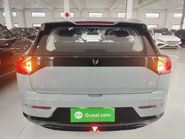 BAIC Arcfox T1 2025 2025款 425 MAX