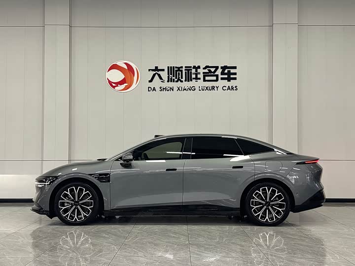 Zeekr 007 2025 2025款 后驱智驾版 75kWh