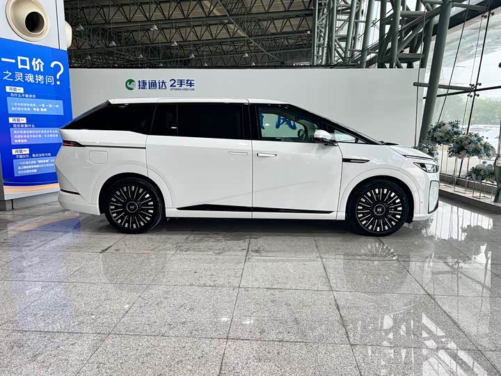 XPeng X9 2026 2026款 增程 1602 Ultra