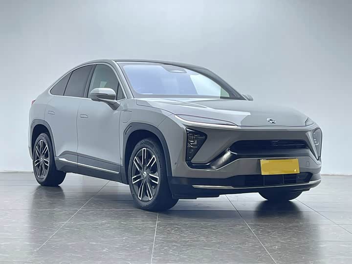 Фото 3 - Nio EC6