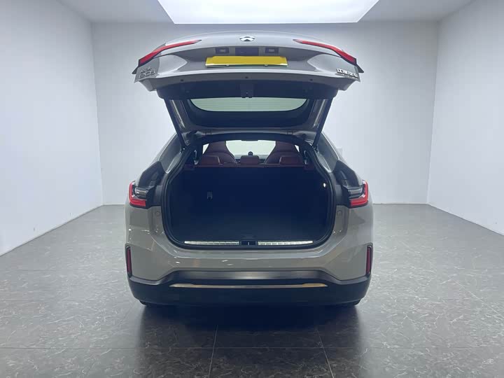 Фото 7 - Nio EC6