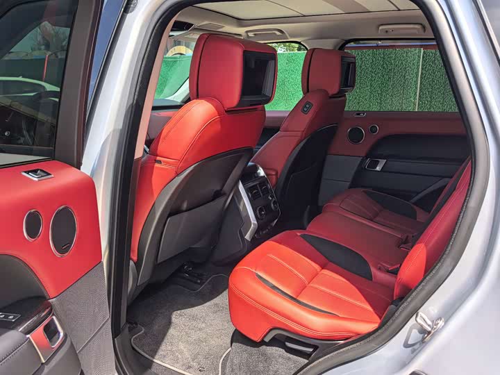 Photo 9 - Land Rover Range Rover Sport