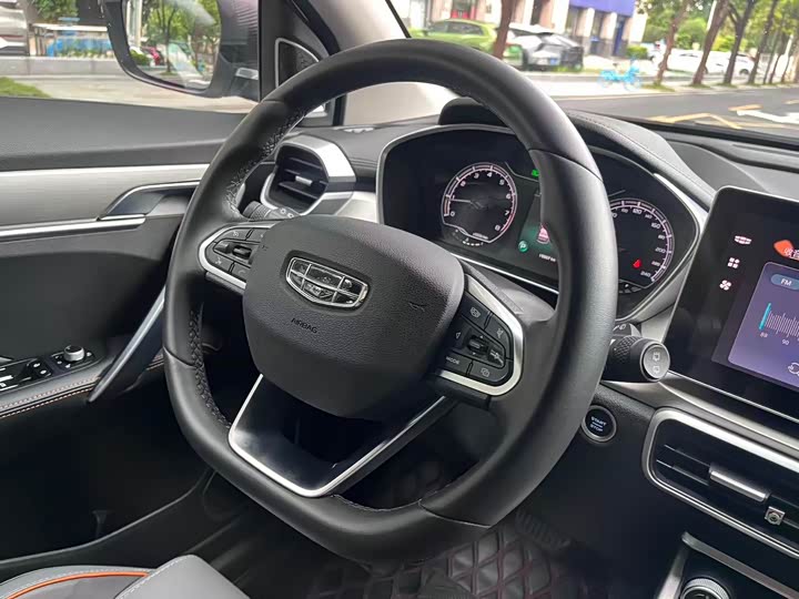 Geely Coolray 2023 2023款 1.5T DCT铂金版