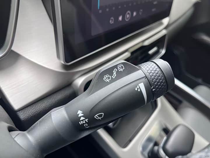 Geely Coolray 2023 2023款 1.5T DCT铂金版