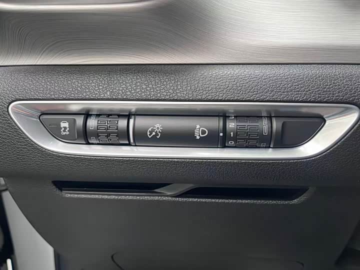 Geely Coolray 2023 2023款 1.5T DCT铂金版
