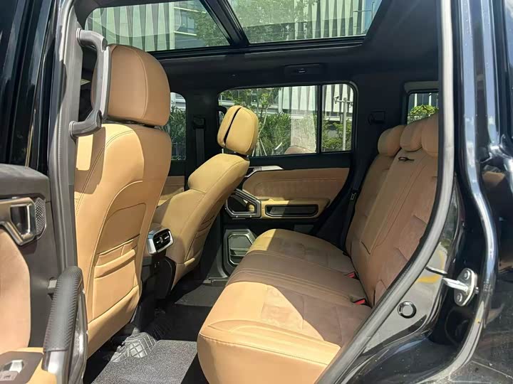 Jetour T2 2025 2025款 2.0TD DCT XWD穿越+