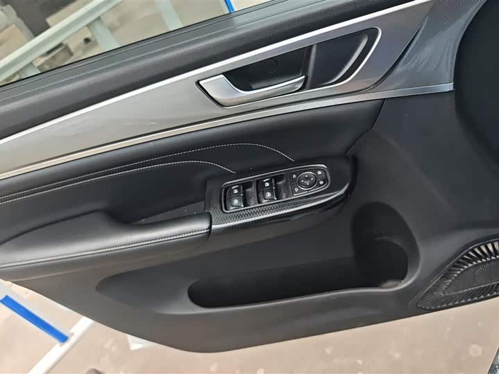 Haval M6 2023 2023款 PLUS 1.5T DCT精英智联型