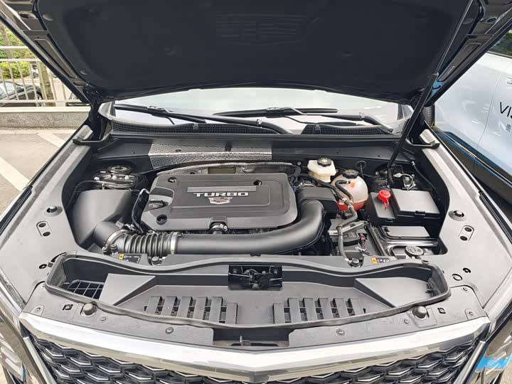 Cadillac XT4 2024 2024款 28T 两驱豪华型