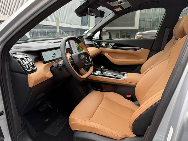 Geely Atlas L 2025 2025款 第四代 1.5TD DCT 山河