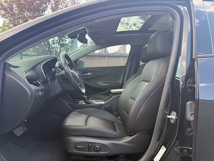 Chevrolet Malibu XL 2023 2023款 Redline 2.0T 锐动版