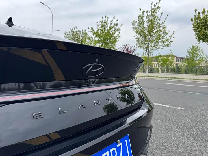 Фото 8 - Hyundai Elantra N line