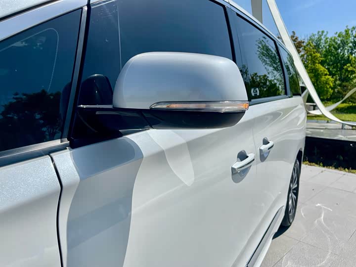 Zdjęcie 5 - GAC Trumpchi M8