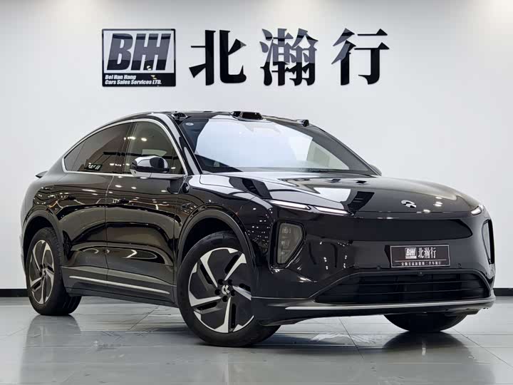 Photo 3 - Nio EC6