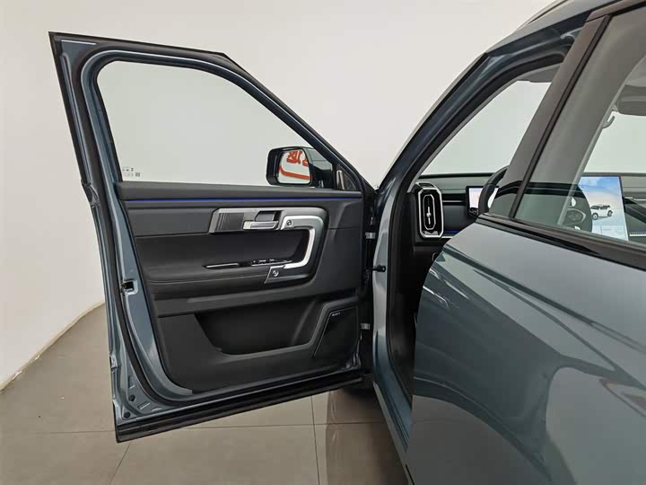 Chery Jaecoo J7 (Explore 06) 2023 2023款 都市版 1.6T 两驱豪华