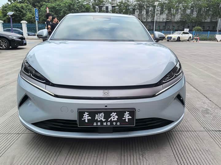 Zdjęcie 2 - BYD Qin L