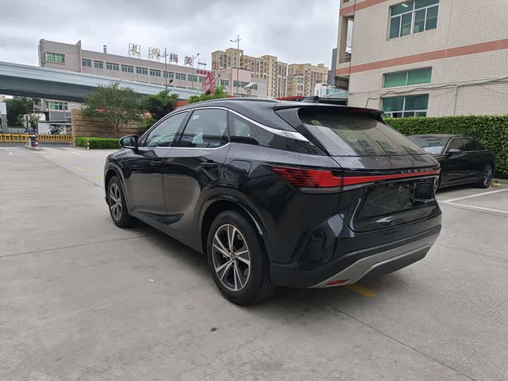 Lexus RX 2026 2026款 350h 两驱舒享版