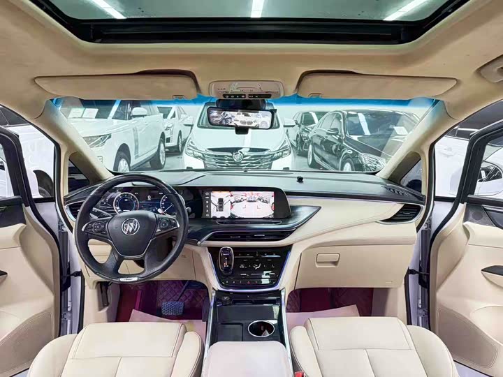Фото 9 - Buick GL8 ES