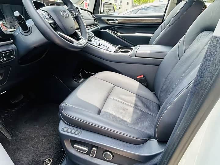 Zdjęcie 7 - GAC Trumpchi M8