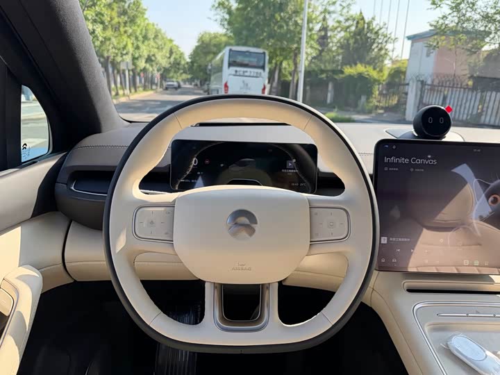 2026 Nio ES6