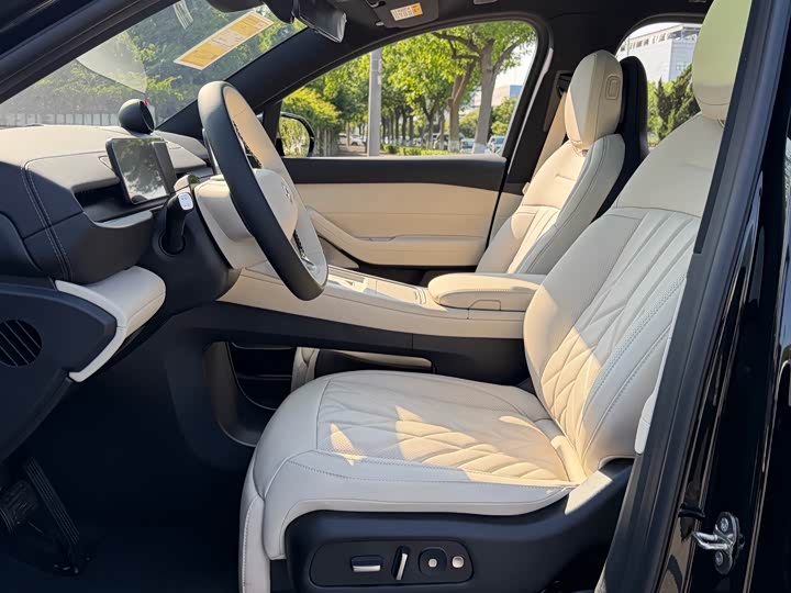 2026 Nio ES6