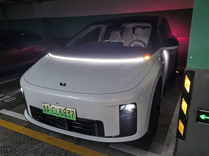 LiXiang i8 2025 2025款 标准版