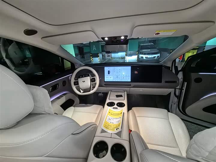 LiXiang i8 2025 2025款 标准版