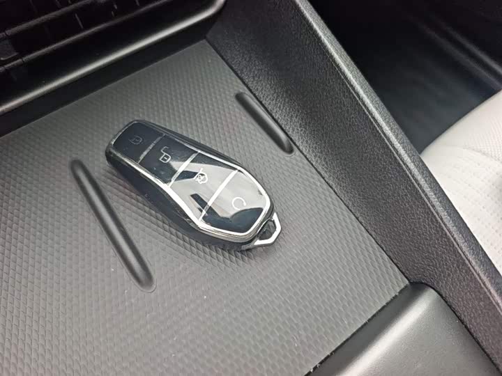 BYD Seal 05 DM-i Hybrid 2025 2025款 DM-i 智驾版 55KM豪华型