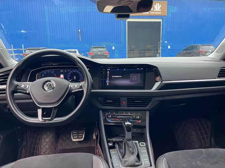 Фото 8 - Volkswagen Sagitar L