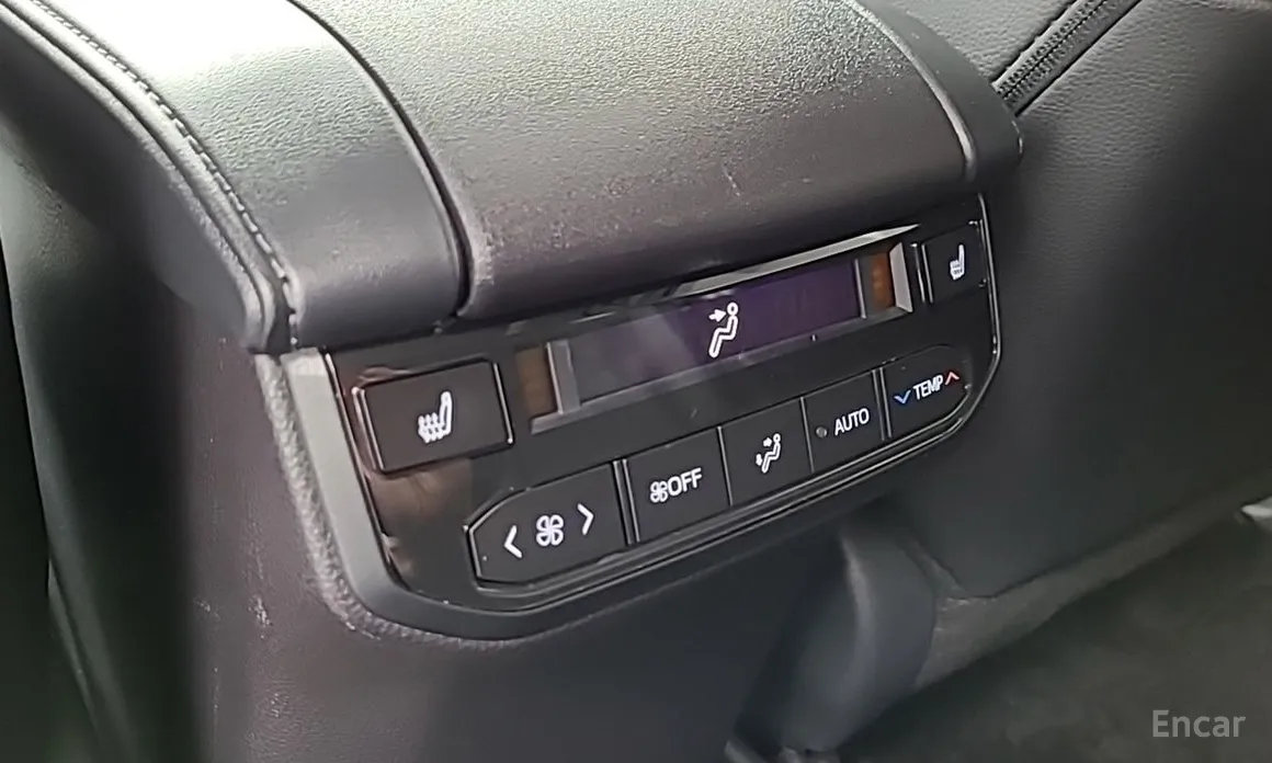 Фото 15 - Toyota Highlander