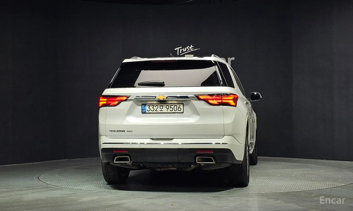 Фото 4 - Chevrolet Traverse