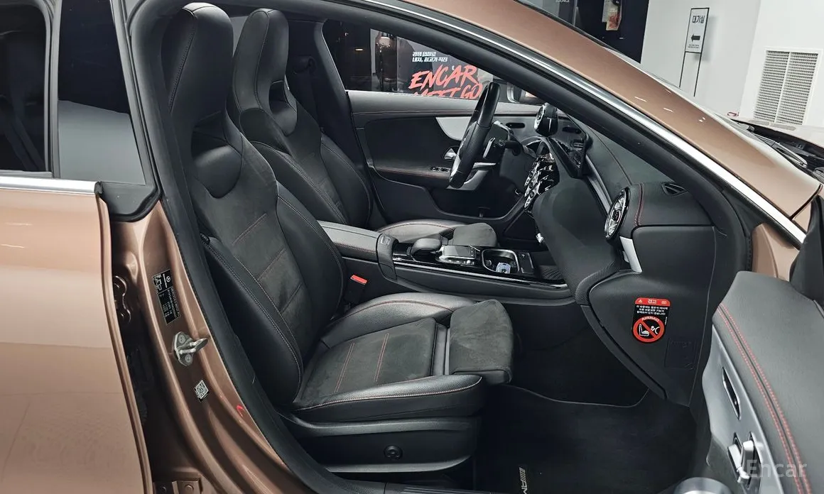 Фото 26 - Mercedes-Benz CLA-Class