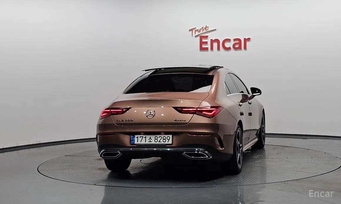 Фото 4 - Mercedes-Benz CLA-Class