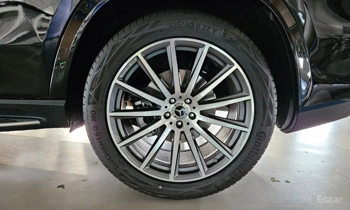 Photo 13 - Mercedes-Benz GLS-Class