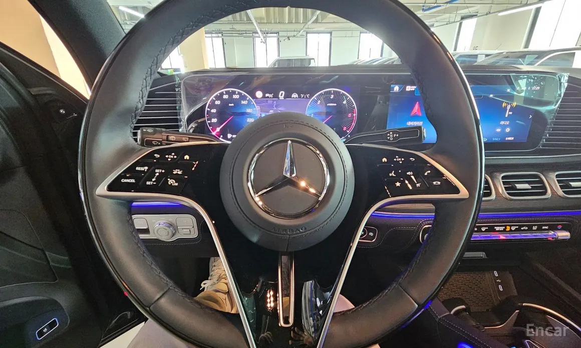 Photo 6 - Mercedes-Benz GLS-Class