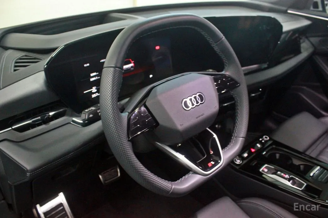 Audi Q6 e-tron 2025 Premium Quattro