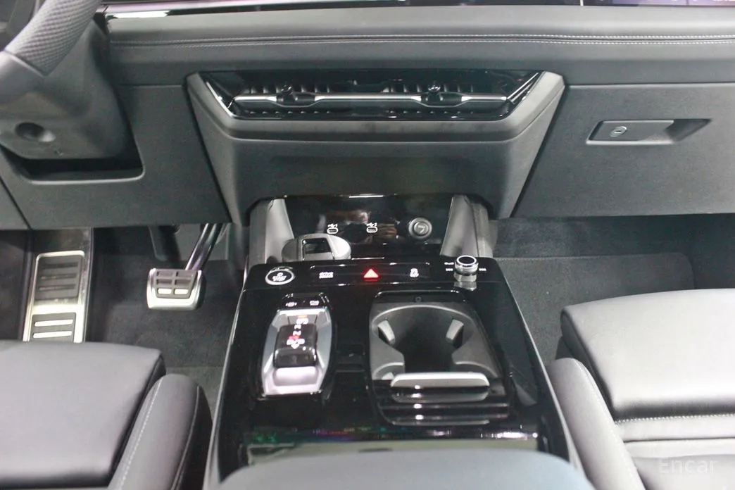 Audi Q6 e-tron 2025 Premium Quattro