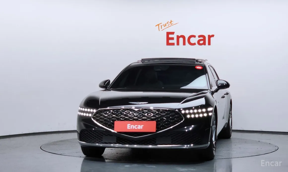 2021 Genesis G90