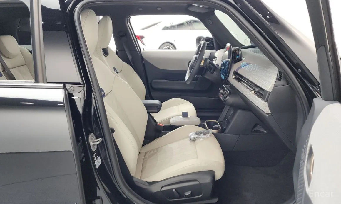 Mini Cooper 2024 5 Door Favoured
