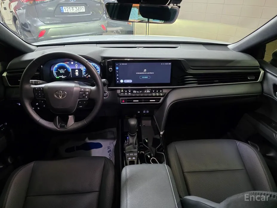 Toyota Camry 2024 2.5 XLE Hybrid