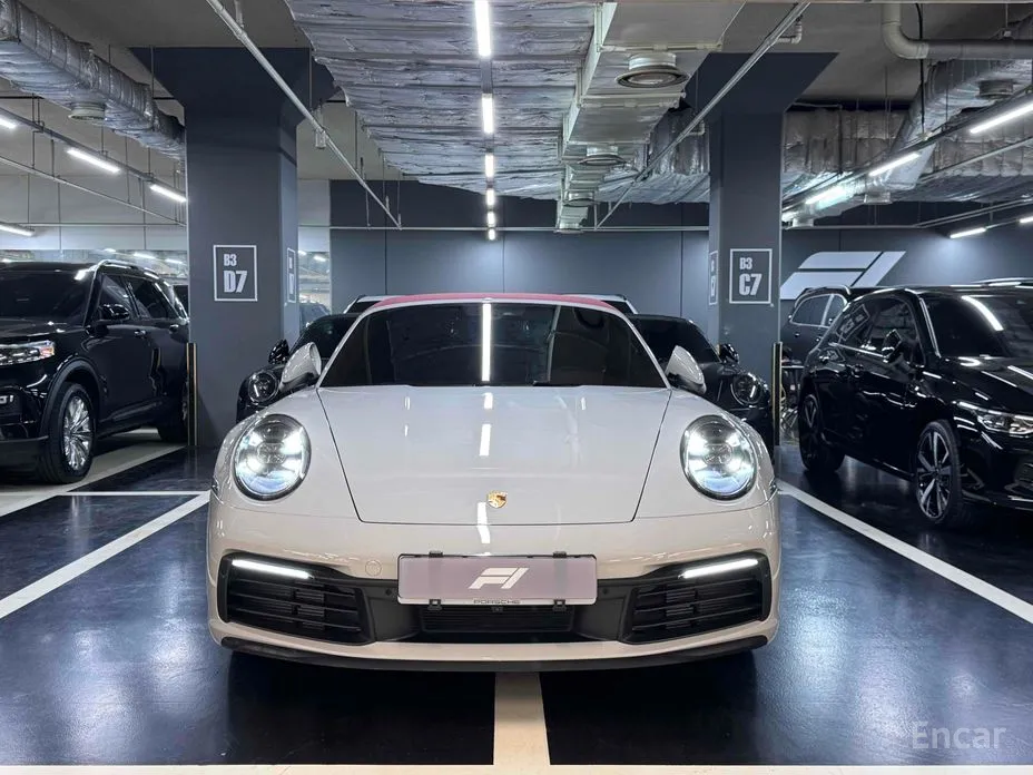 Porsche 911 2019 Carrera Cabriolet