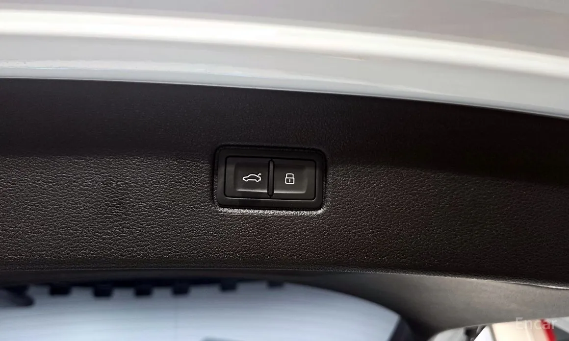 Фото 29 - Audi Q7
