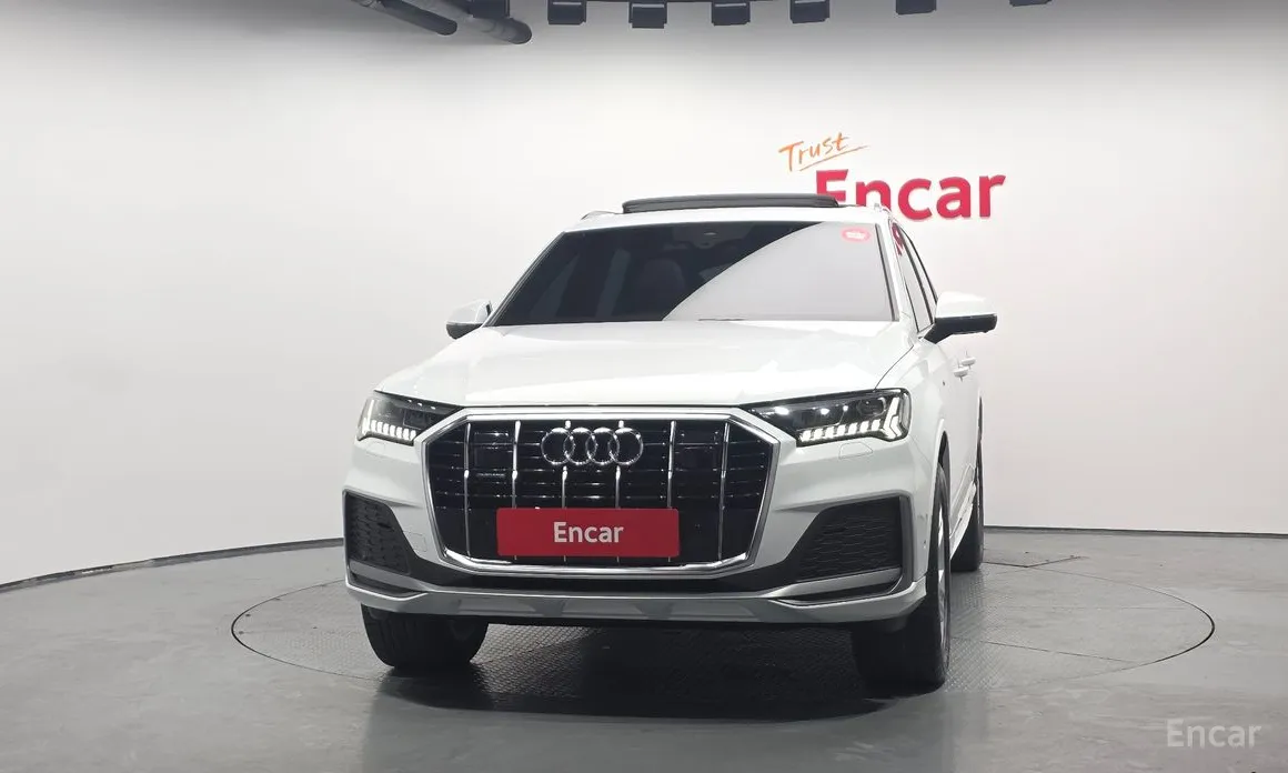 Фото 3 - Audi Q7