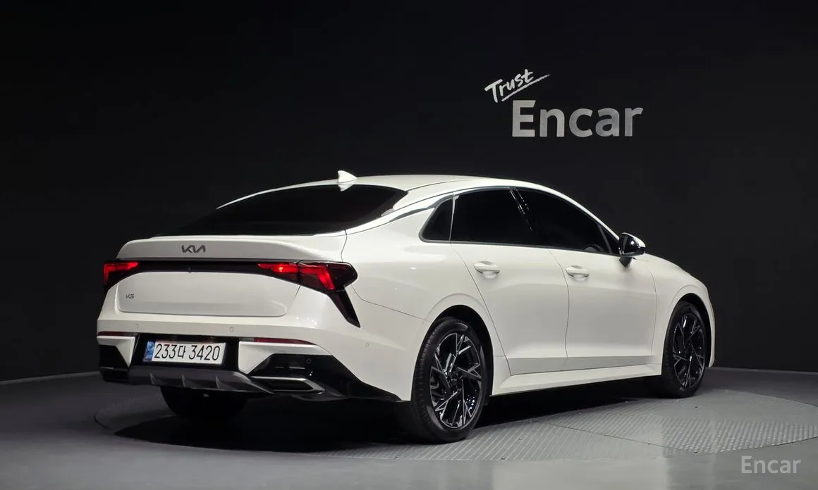 2023 Kia K5