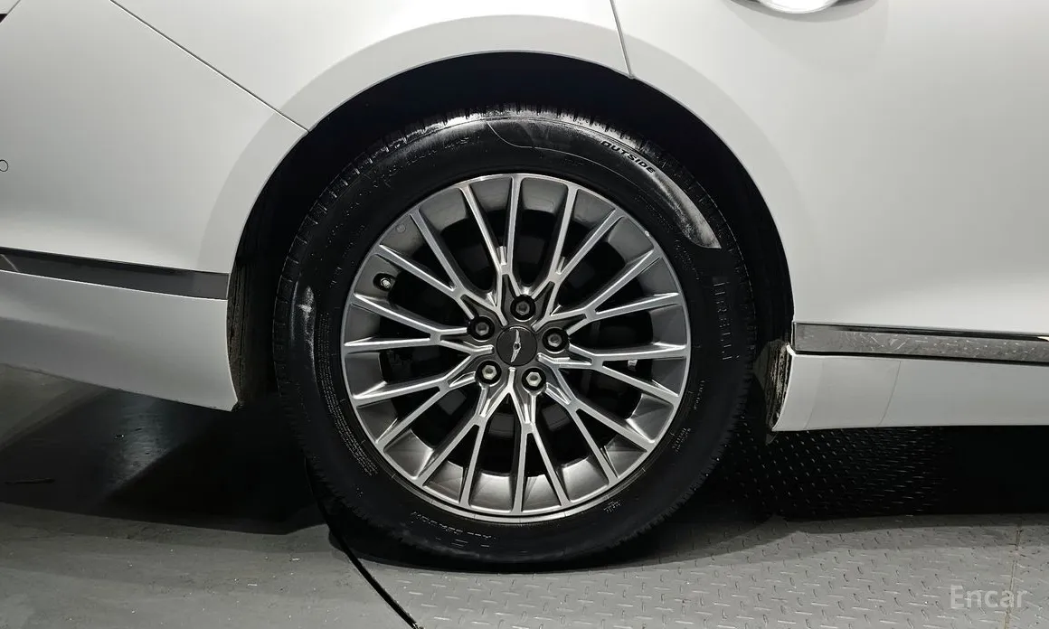 Фото 5 - Genesis G80