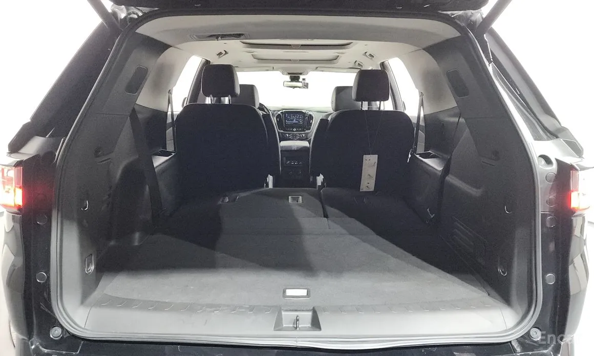Photo 18 - Chevrolet Traverse